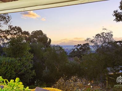 46 Noel Road, Gooseberry Hill WA 6076