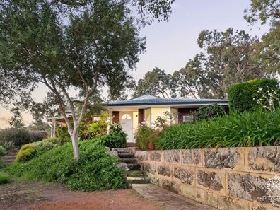 46 Noel Road, Gooseberry Hill WA 6076