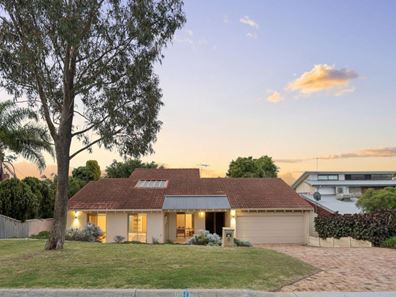 9 Cricklewood Way, Carine WA 6020