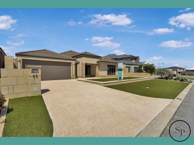 11 Nambucca Way, Secret Harbour WA 6173