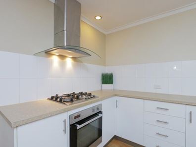 58C Ross Street, Cloverdale WA 6105