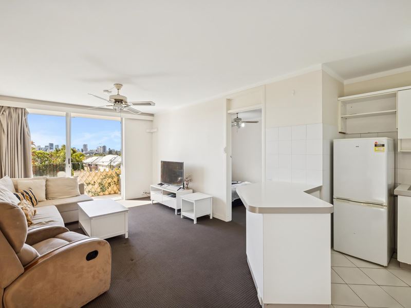 18/80 King George Street, Victoria Park WA 6100