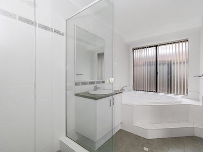 21 Cascades Road, Southern River WA 6110
