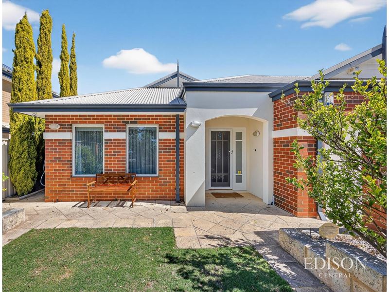 7A Ellesmere Street, North Perth