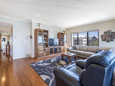 3/18 Cannaregio Square, Mandurah WA 6210
