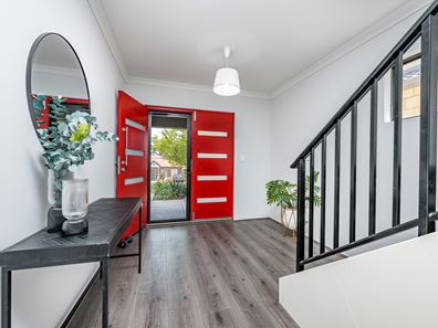 18B Eddington Road, Warwick WA 6024