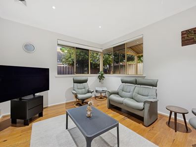 13A Craigie Crescent, Manning WA 6152