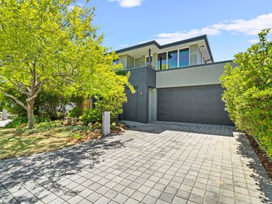 9 Middleton Loop, Meadow Springs WA 6210