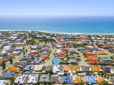 1 Kuta Lane, Halls Head WA 6210