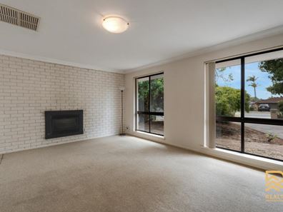 3 Orberry Place, Thornlie WA 6108