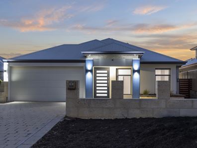 64 Fawkner Road, Two Rocks WA 6037