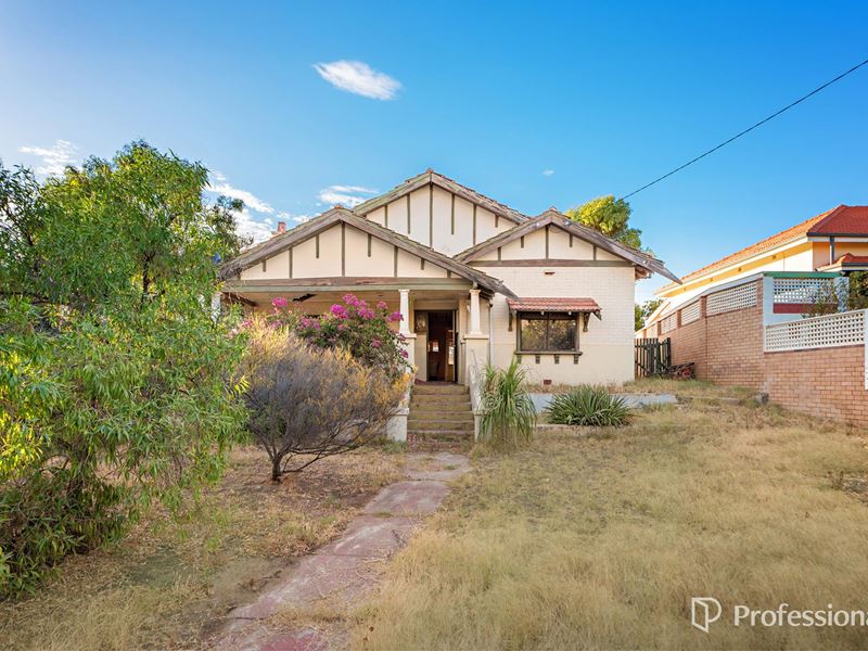 5 Duboulay Street, Geraldton WA 6530