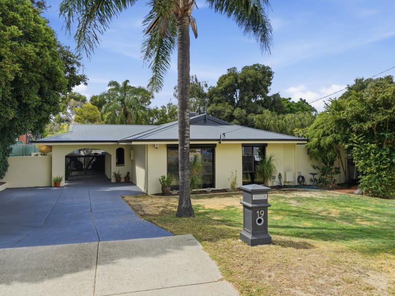 19 Bougainvillea Avenue, Forrestfield