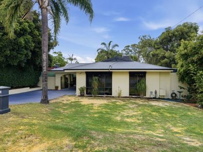 19 Bougainvillea Avenue, Forrestfield WA 6058