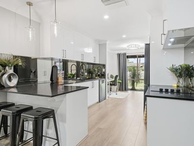 19 Bougainvillea Avenue, Forrestfield WA 6058