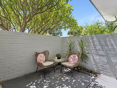 4/109 Pola Street, Dianella WA 6059
