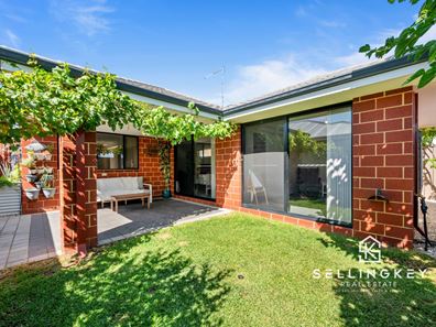 7 BASSET WAY, Southern River WA 6110