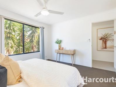 15 Hollywood Heights, Clarkson WA 6030