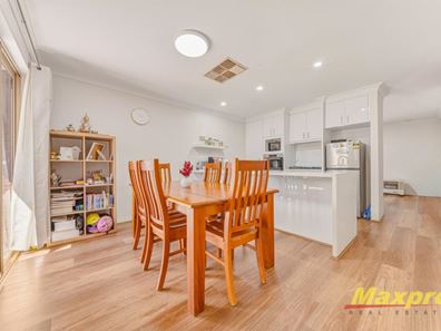 1/5 Dewey Street, Shelley WA 6148