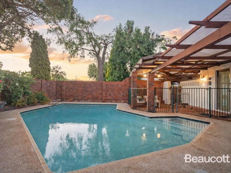 12 Nelligan Street, Dianella