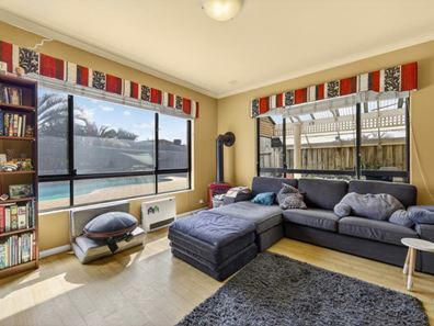 41 Cantrell Circuit, Landsdale WA 6065