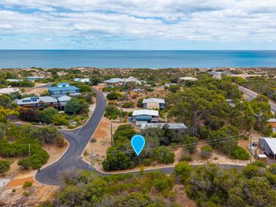 2 Lake View Road, Preston Beach WA 6215