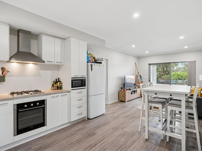 7/4 Farne Close, Warwick WA 6024