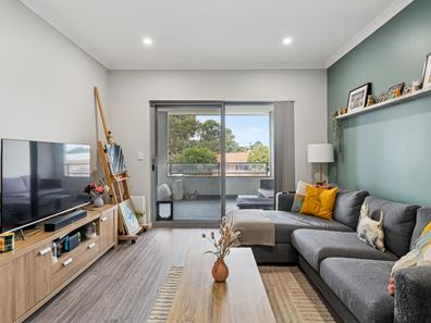 7/4 Farne Close, Warwick WA 6024
