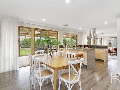 5C Swan Road, Attadale WA 6156