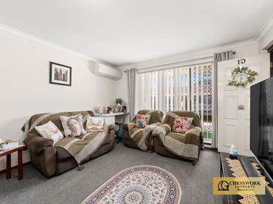 10/10 Hefron Street, Rockingham WA 6168