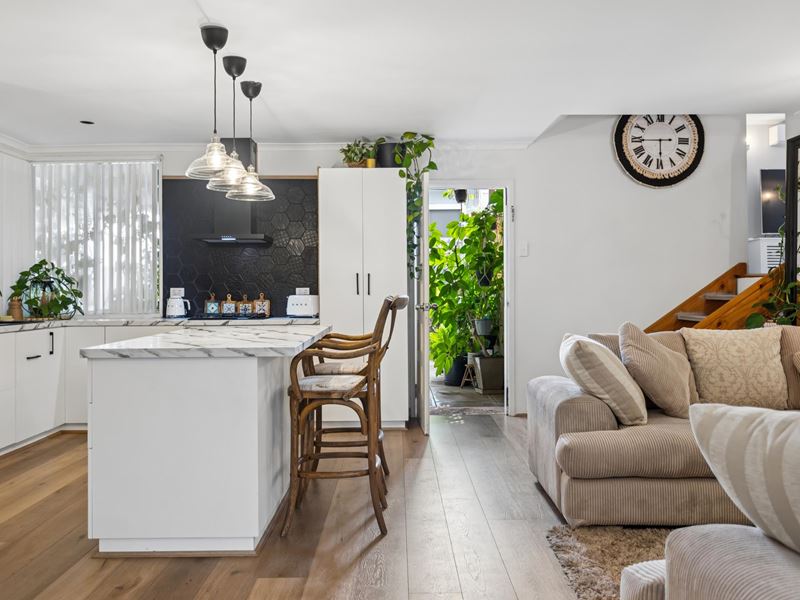 12 Newman Road, Yanchep WA 6035