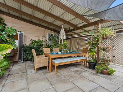 12 Newman Road, Yanchep WA 6035