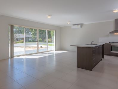 7A Bromley Street, Beckenham WA 6107
