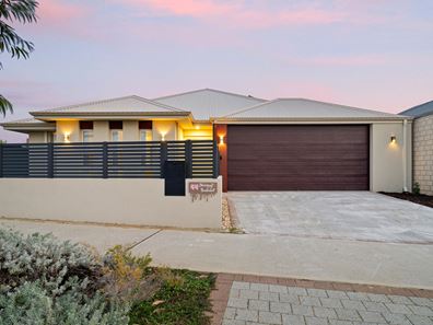 44 Alverstone Boulevard, Lakelands WA 6180