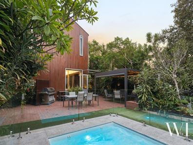 18 Glyde Street, East Fremantle WA 6158