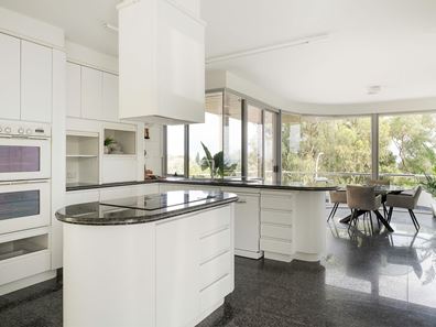 20 Yaringa Way, City Beach WA 6015
