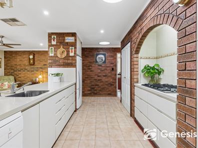 18 Sutton Road, High Wycombe WA 6057
