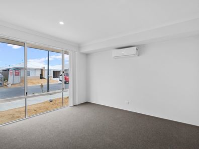 10 Bisque Street, Karnup WA 6176