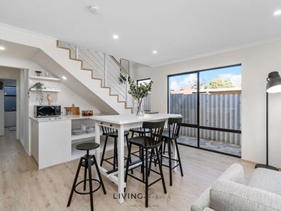 Room/2  171B Shepperton Road, Victoria Park WA 6100
