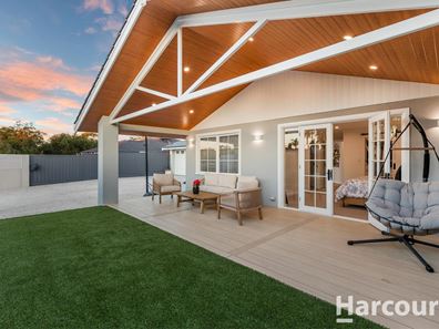 3 Bluejay Close, Woodvale WA 6026