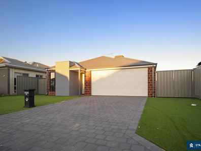 33 Wirra Corner, Wandi WA 6167
