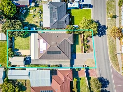 22 Holcombe Road, Warnbro WA 6169