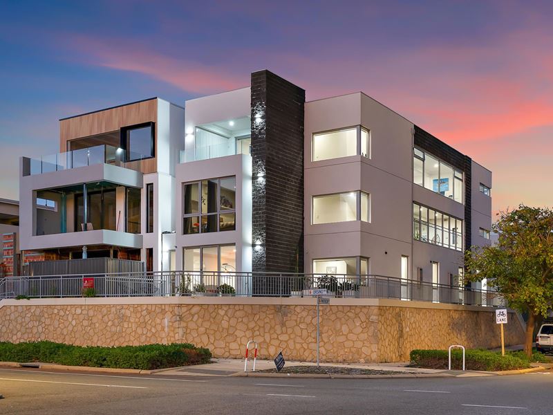 50 PANTHEON AVENUE, North Coogee WA 6163