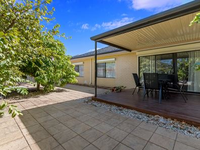 225 Mason  Road, Piara Waters WA 6112