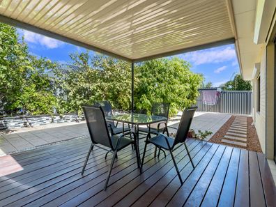 225 Mason  Road, Piara Waters WA 6112