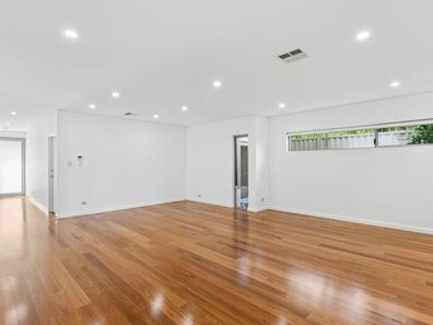 8A Morrison Street, Maylands WA 6051