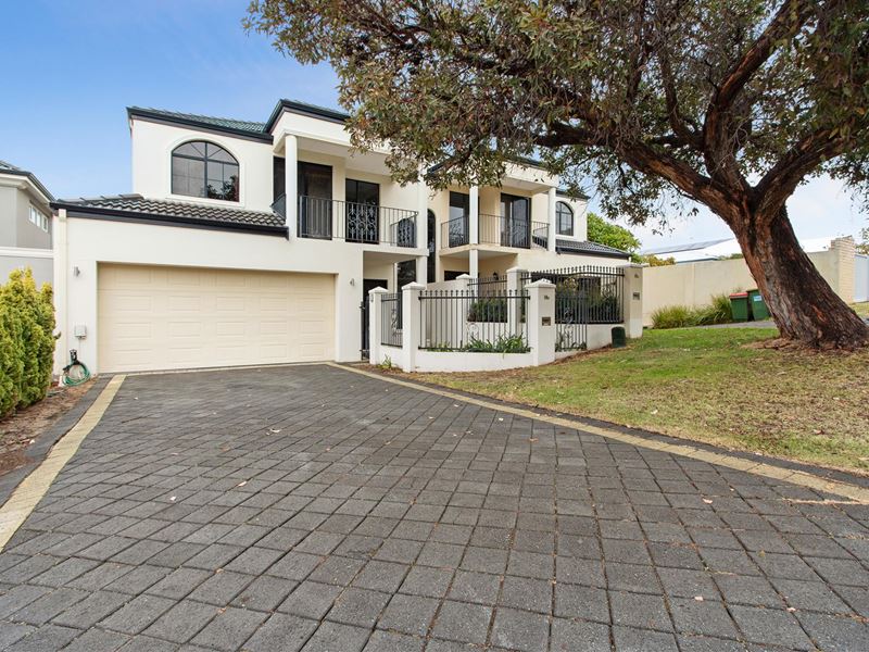 14B Canna Way, Ardross WA 6153