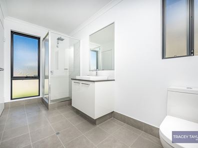 13 Carousel Loop, Brabham WA 6055