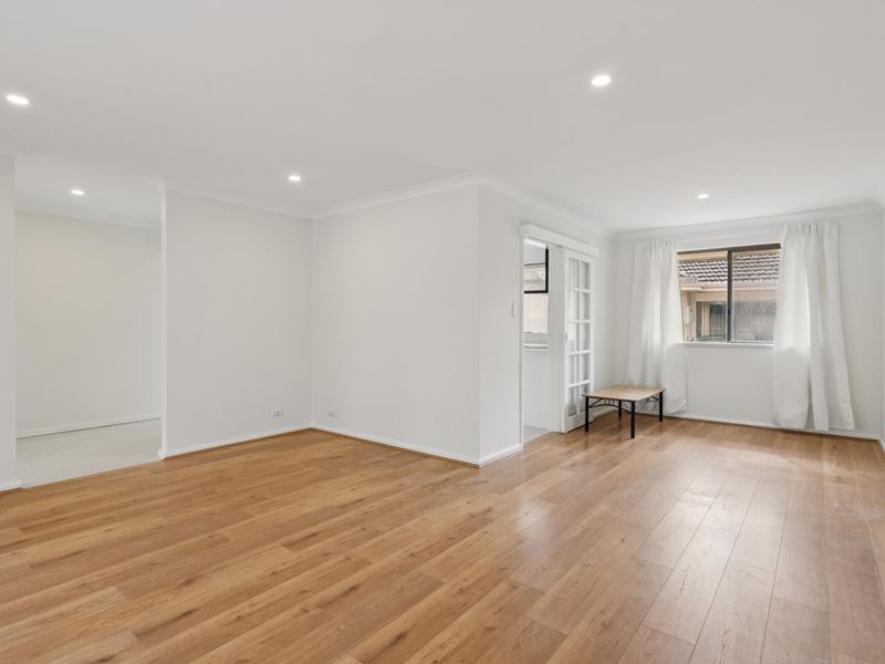 16A Hawke Pass, Bateman WA 6150