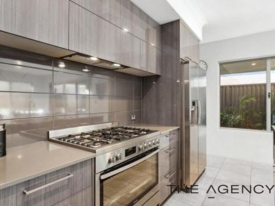 36 Swithland Way, Aveley WA 6069